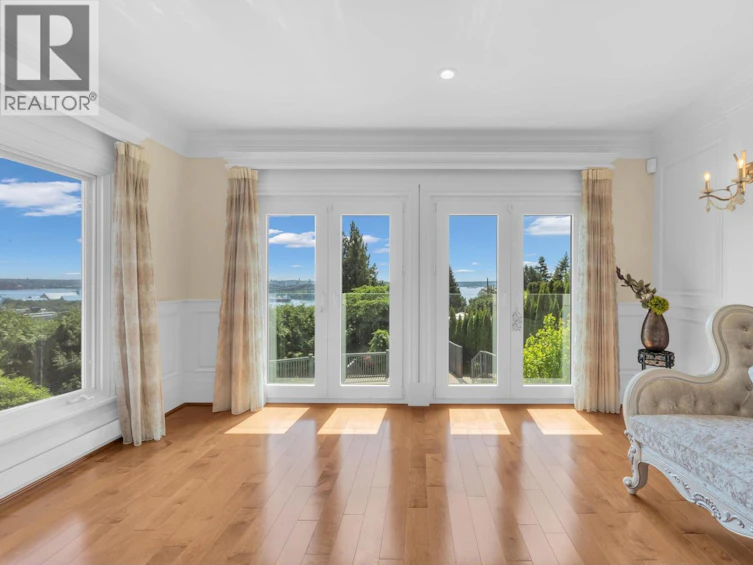 880 Younette Drive, West Vancouver, BC, V7T 1S9 - 3