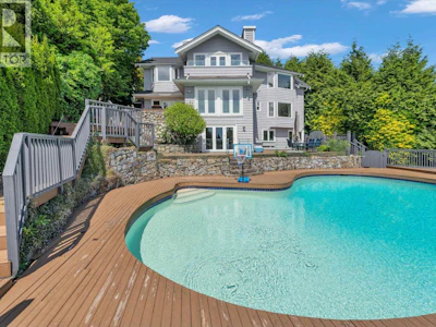 880 Younette Drive - 2