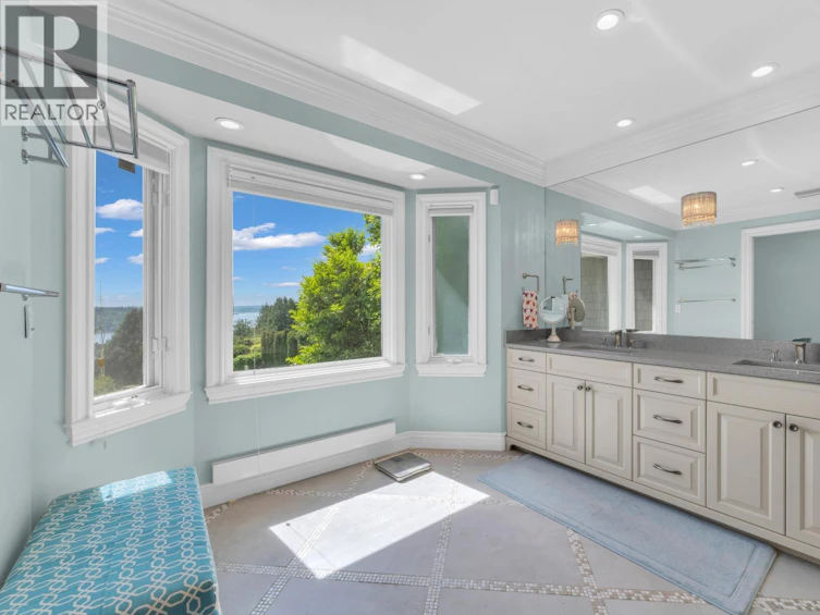 880 Younette Drive, West Vancouver, BC, V7T 1S9 - 17