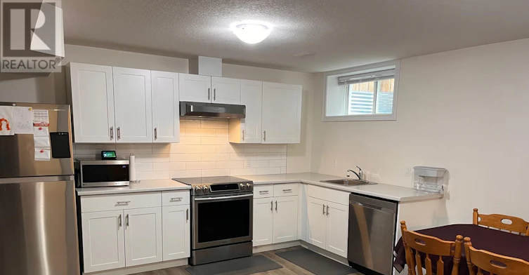 222 Ladyslipper Drive, Waterloo, ON, N2V 0E2 - 3