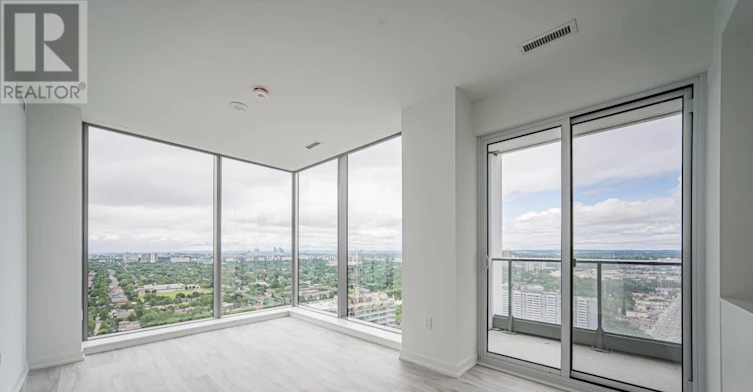 S3208-8 Olympic Garden Drive, Toronto, ON, M2M 0B9 - 2