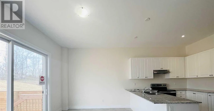 83 Muirfield Drive, Barrie, ON, L4N 6J9 - 7