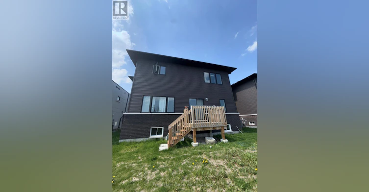3737 Lakepointe Drive, Severn, ON, L3V 8N1 - 9