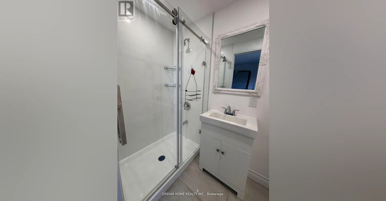 MAIN-2425 Carlanne Place, Mississauga, ON, L5C 3H6 - 24