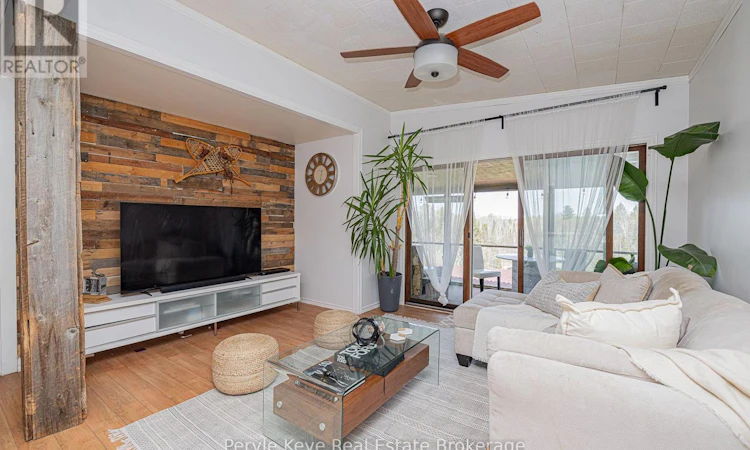 114 Robbs Rock Road