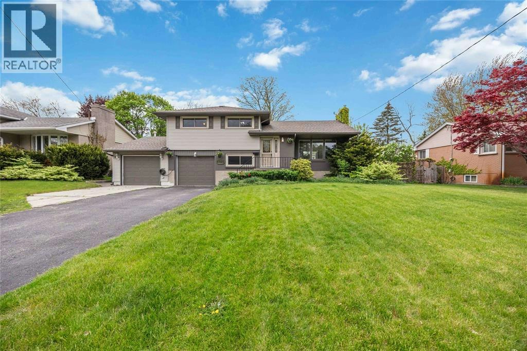 1705 Grace Avenue, Sarnia, ON, N7S 3P8