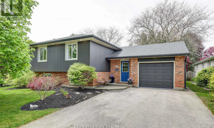 142 Dufferin Street