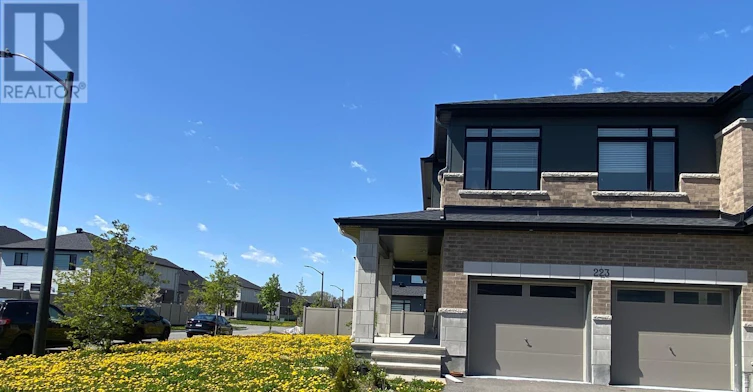 223 Zinnia Way, Ottawa, ON, K4M 0K8