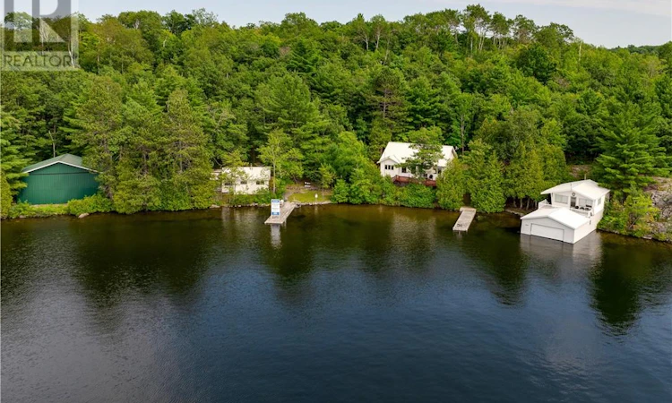 211 Shore Lake Panache South
