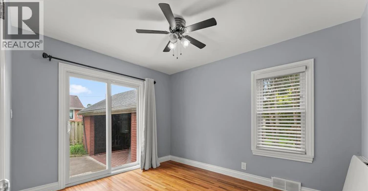 MAIN-4531 Pleasant Place, Windsor, ON, N8Y 2E9 - 5