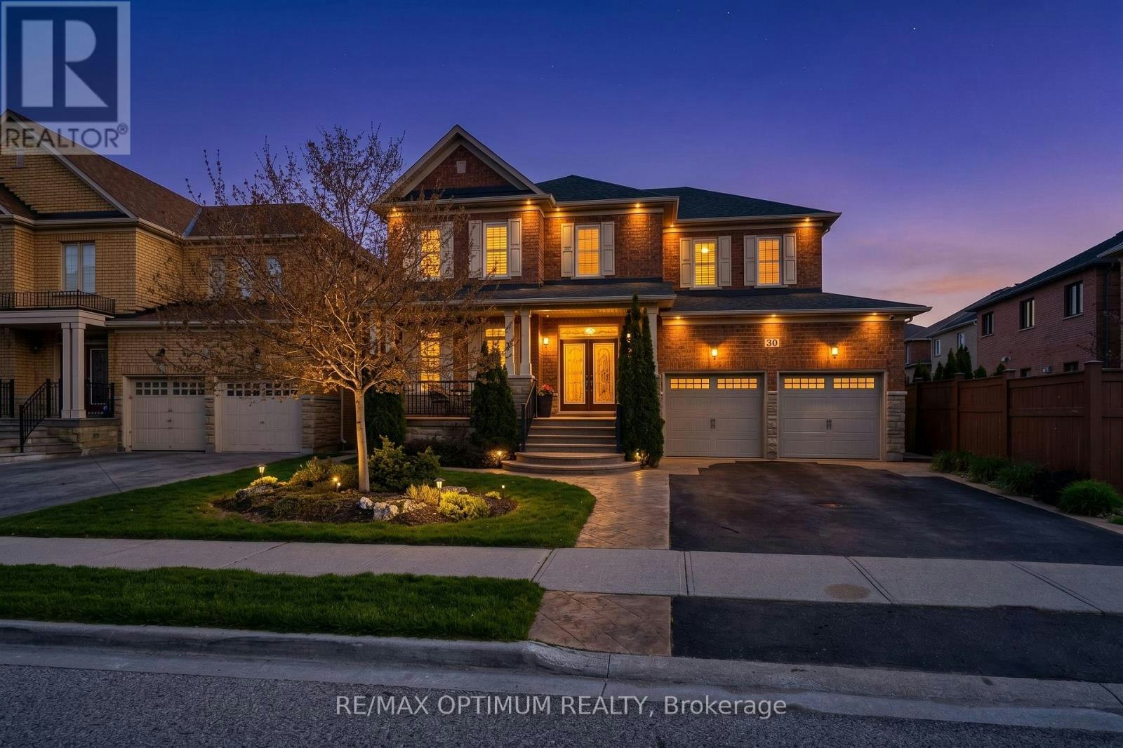 30 Sorbonne Drive, Brampton, ON, L6P 1Z3