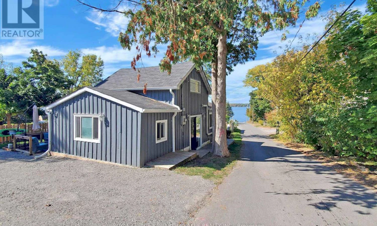 12 Birchcliff Avenue