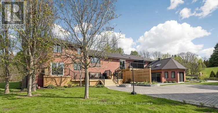 MAIN-9 Gilbert Drive, Aurora, ON, L4G 6W8 - 32