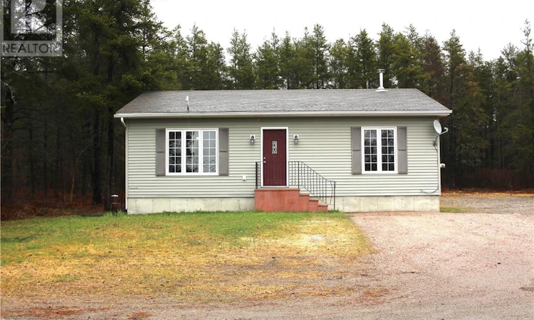 98 Dufferin Street
