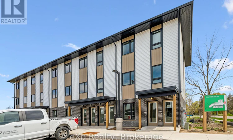 2-465 Garafraxa Street W