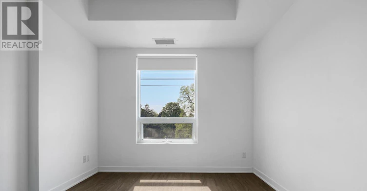 323-3560 St Clair Avenue E, Toronto, ON, M1K 0A9 - 18