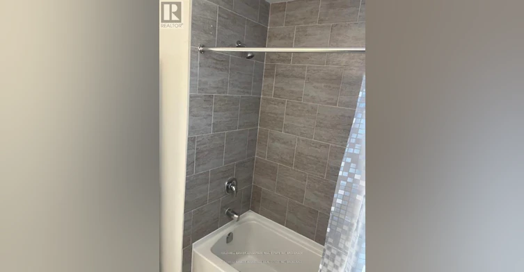 UPPER-832 King Street, Port Colborne, ON, L3K 4J5 - 9