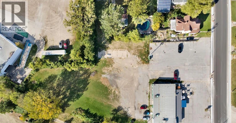 REAR VL-357 Queen, Essex, ON, N0R 1G0