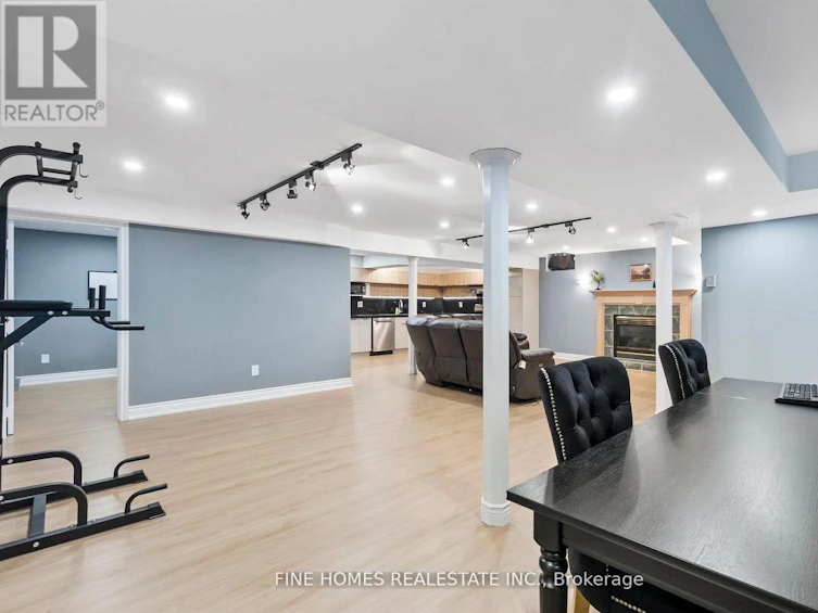 109 Angelina Avenue, Vaughan, ON, L4L 8N9 - 23