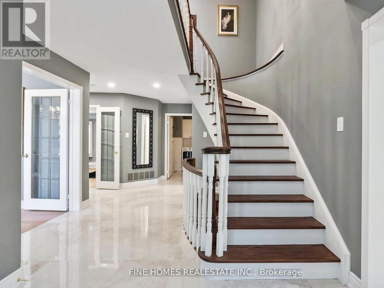 109 Angelina Avenue, Vaughan, ON, L4L 8N9 - 4