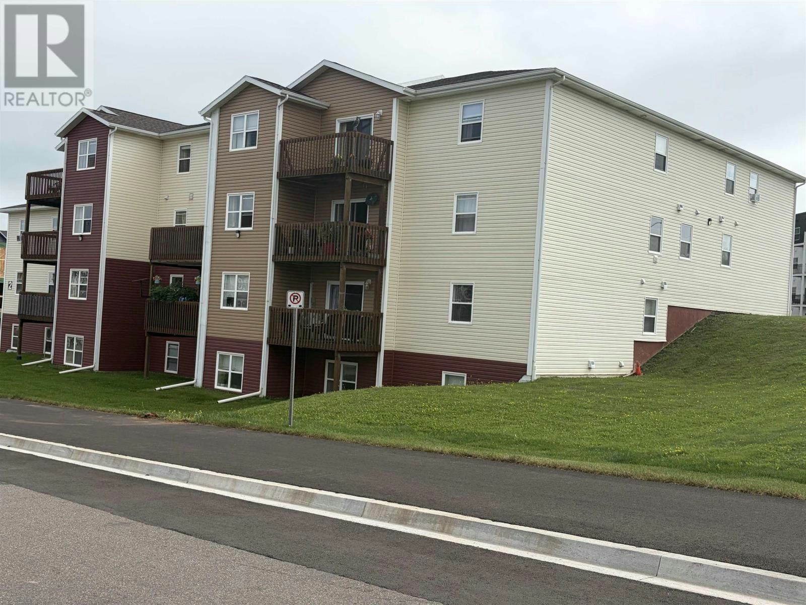7-2 Elena Court, Charlottetown, PE, C1C 0B2