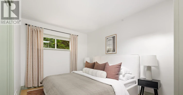130 Neville Park Boulevard, Toronto, ON, M4E 3P8 - 12