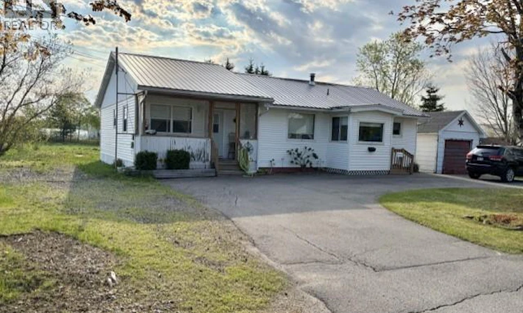 10 Happy Valley Lane