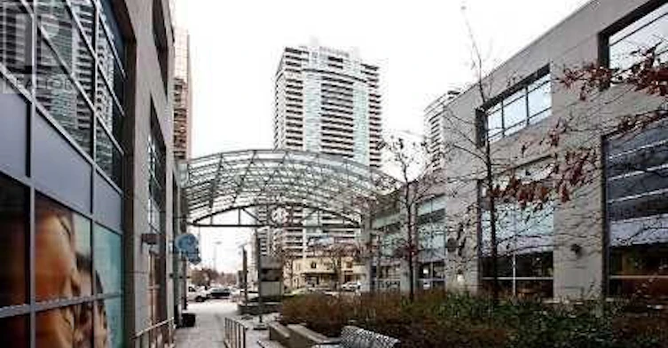 511-4978 Yonge Street, Toronto, ON, M2N 7G8 - 5