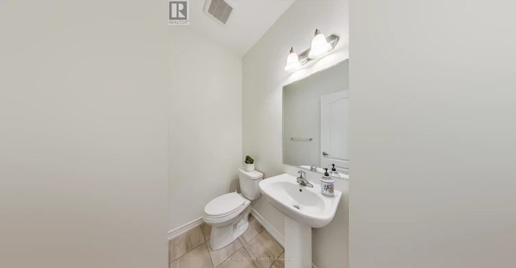 10 Goldeye Street, Whitby, ON, L1P 0E5 - 13