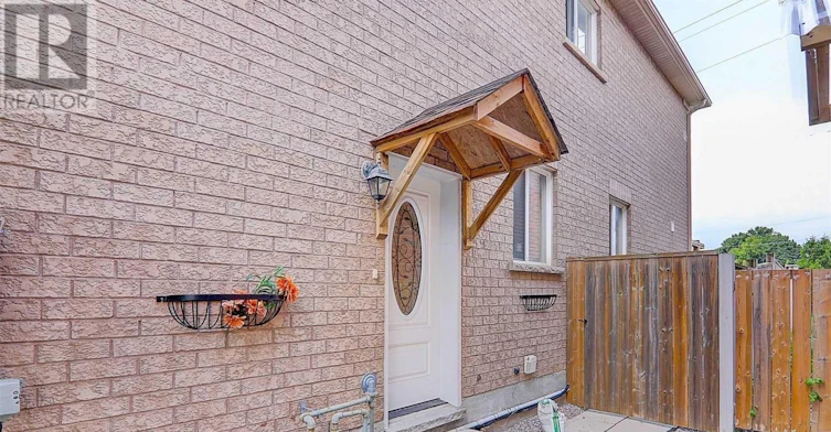 BASEMENT-28 Oceanpearl Crescent, Whitby, ON, L1N 0C2 - 2