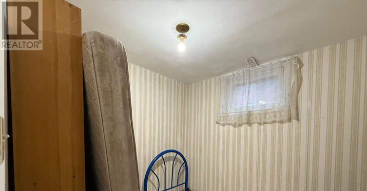 61 Wilmont Drive, Toronto, ON, M3N 1N5 - 5