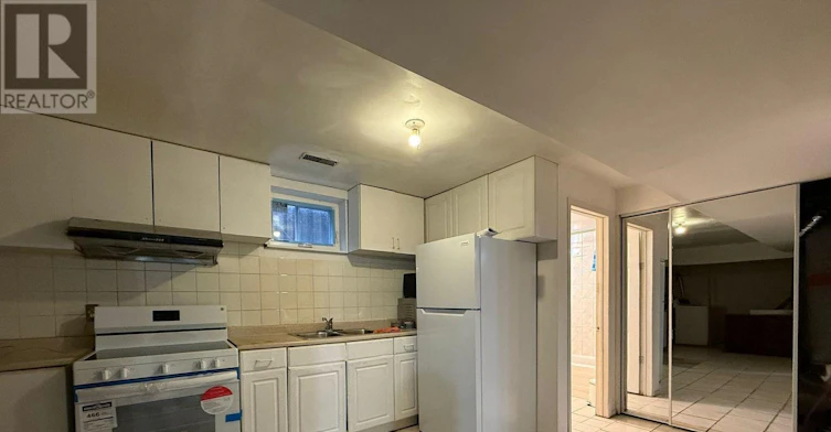 61 Wilmont Drive, Toronto, ON, M3N 1N5 - 6