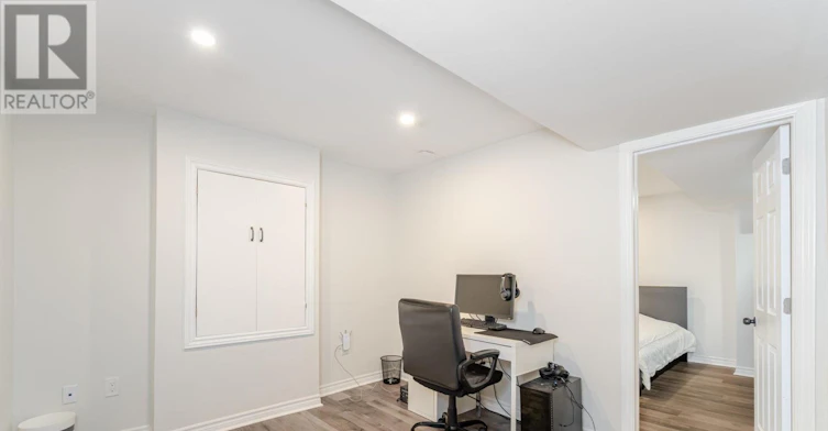 2025 Trawden Way, Oakville, ON, L6M 0M2 - 28