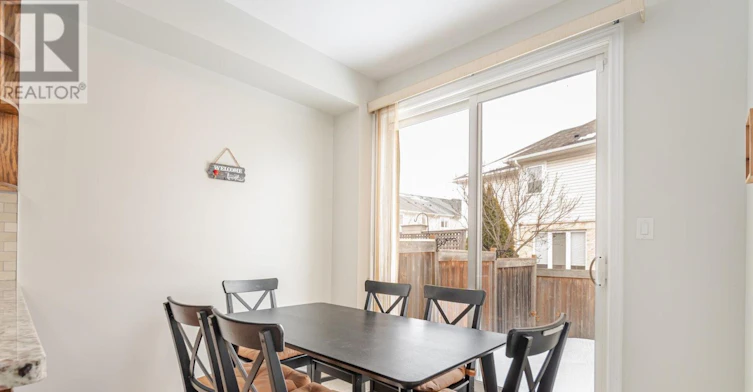 2025 Trawden Way, Oakville, ON, L6M 0M2 - 9