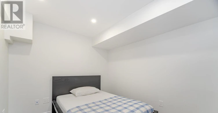 2025 Trawden Way, Oakville, ON, L6M 0M2 - 31