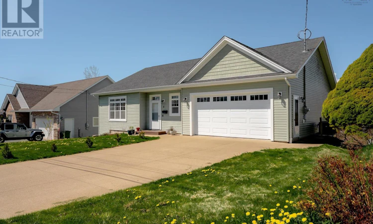 8 Alpine Drive