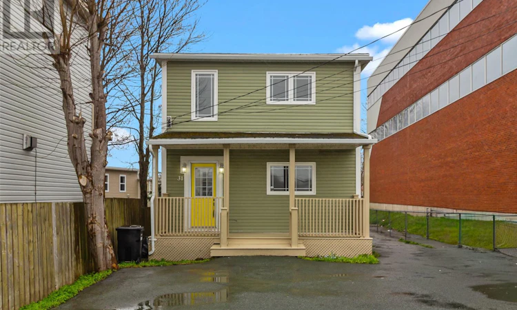 31 Campbell Avenue