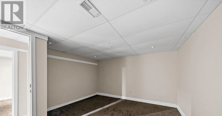 3162 Woodroffe Avenue, Ottawa, ON, K2J 4G4 - 37