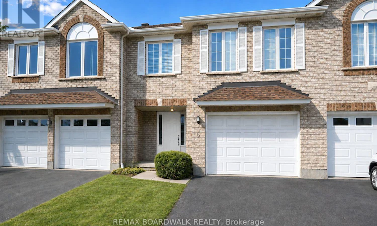 5 Maple Park Private