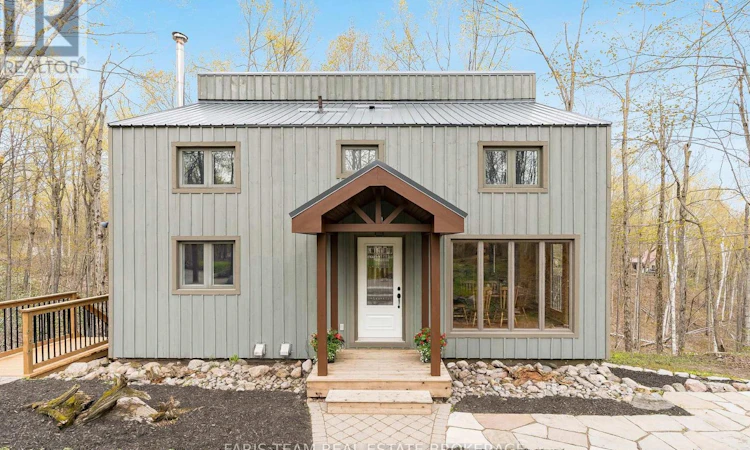 46 Huronwoods Drive