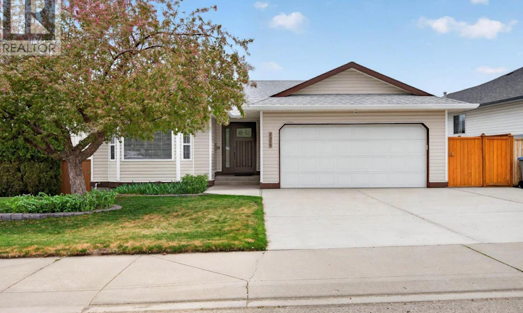 2359 Whitburn Crescent