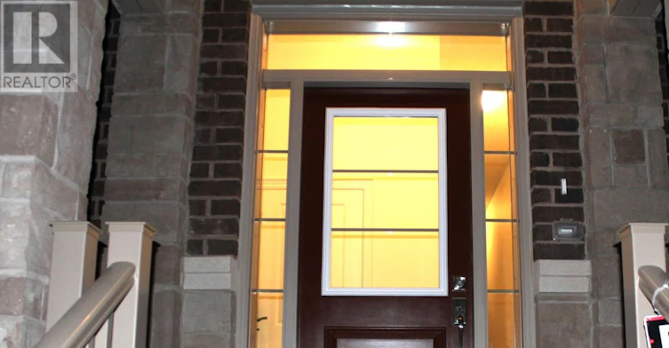 94 Bermondsey Way, Brampton, ON, L6Y 6K9 - 2