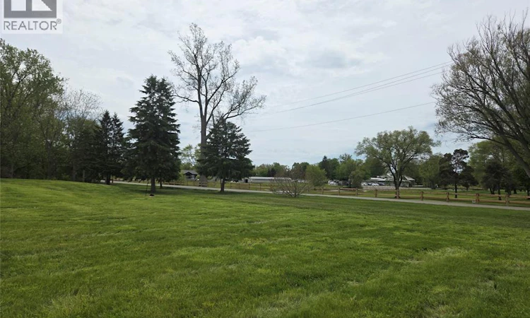 50 Indian Creek Road West