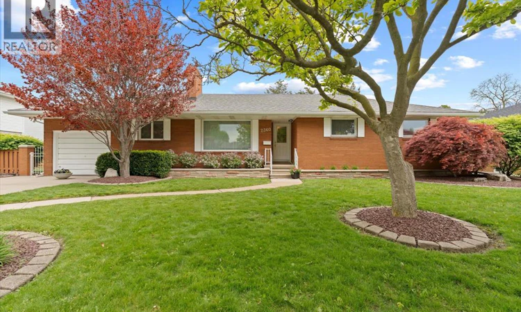 2360 Leonard Road