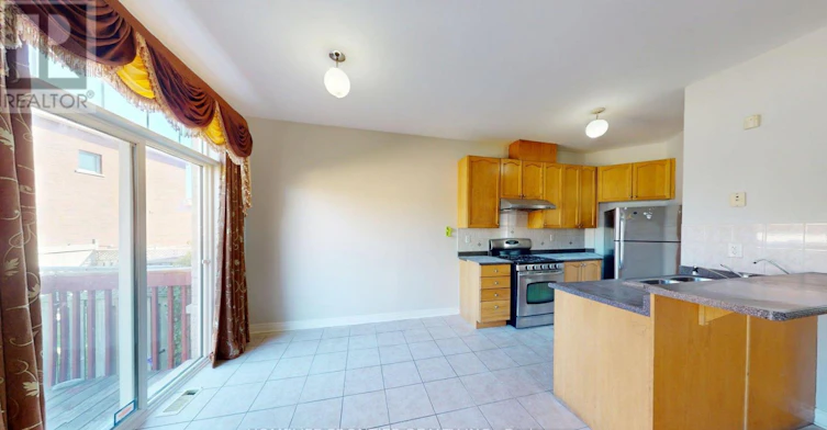 25 Rocky Point Crescent, Brampton, ON, L6V 4R7 - 7