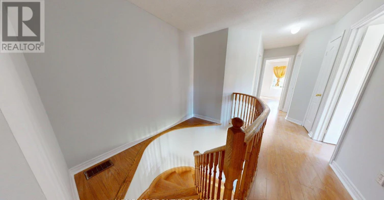 25 Rocky Point Crescent, Brampton, ON, L6V 4R7 - 9