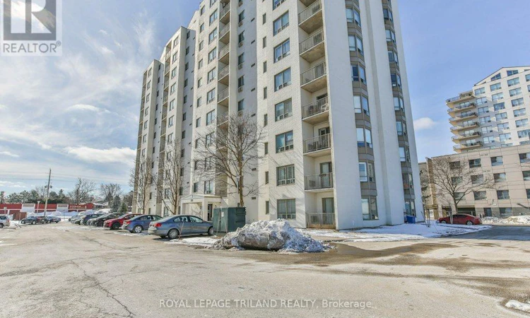 405-333 Commissioners Road W