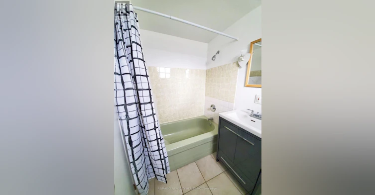 LOWER-116 Paperbirch Crescent, London, ON, N6G 1L7 - 9