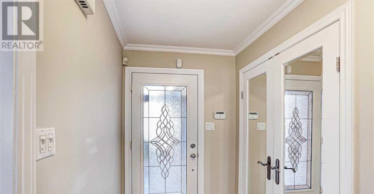 59 Pentland Crescent, Vaughan, ON, L6A 1T5 - 2