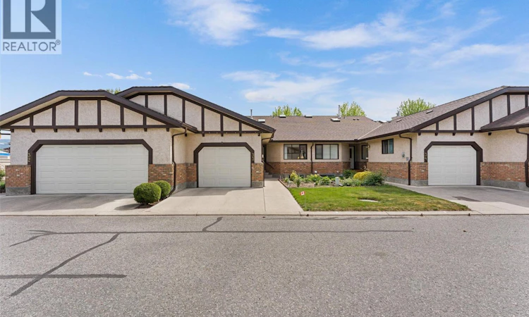 33-2200 Gordon Drive
